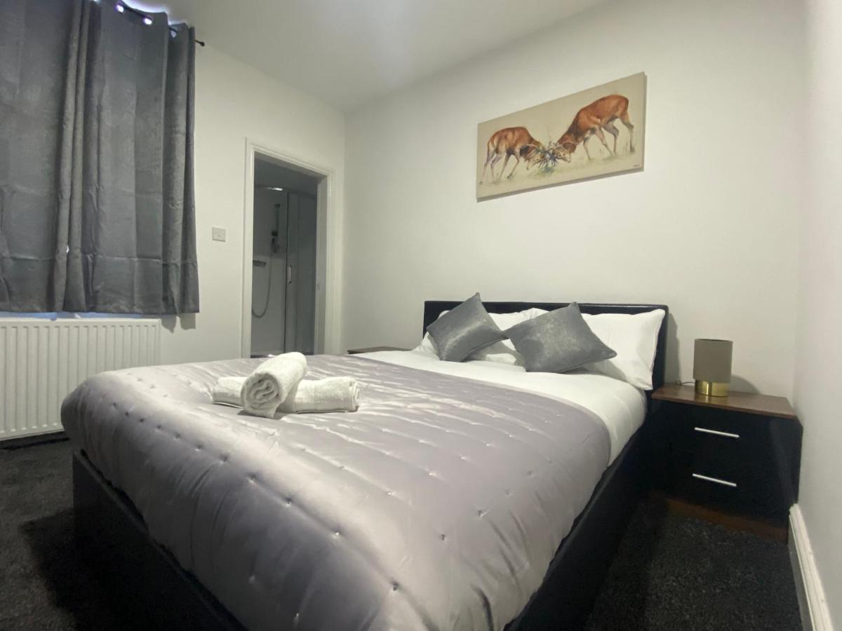 Hotel Royal Blackburn  Eksteriør billede