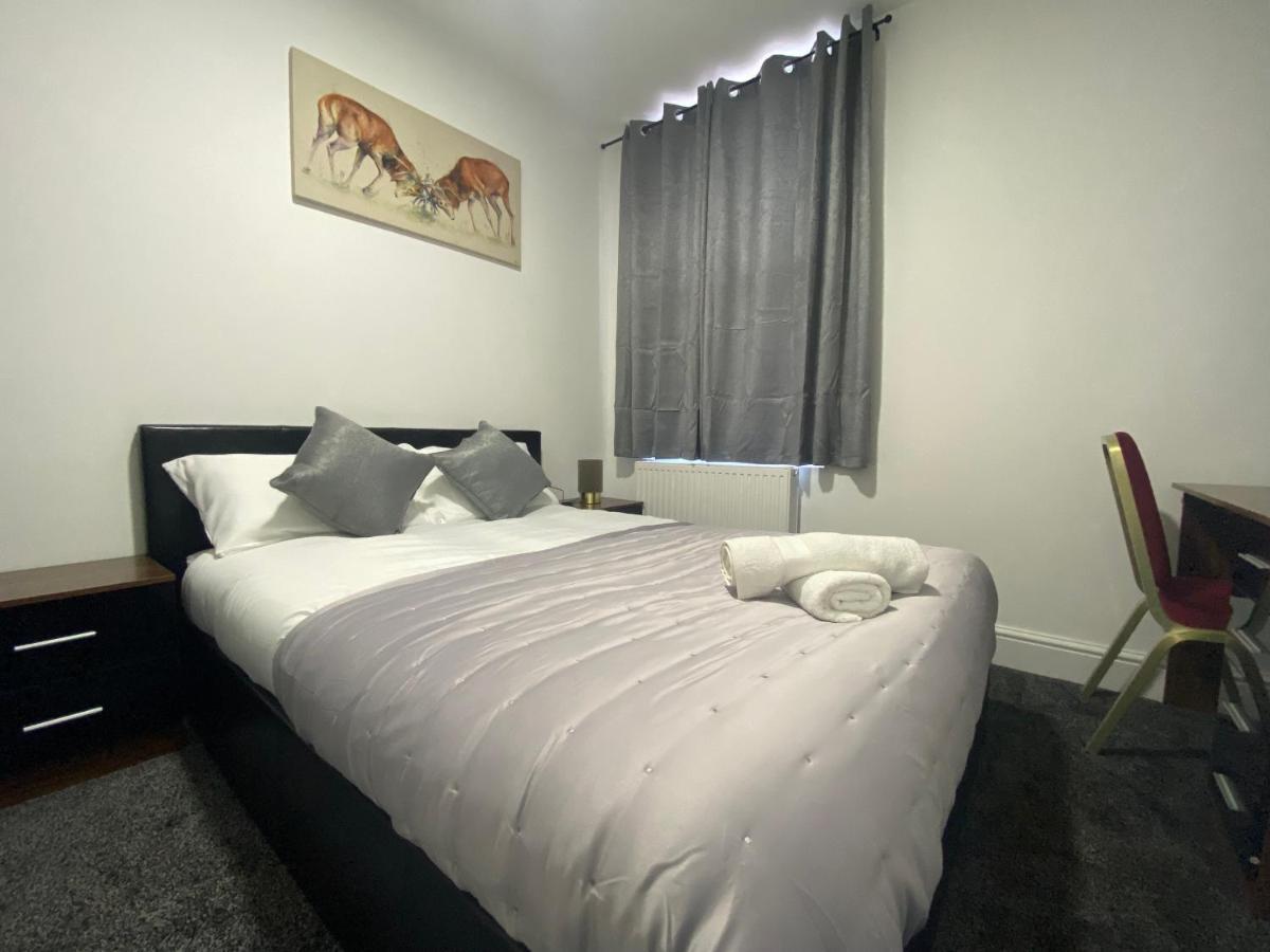 Hotel Royal Blackburn  Eksteriør billede