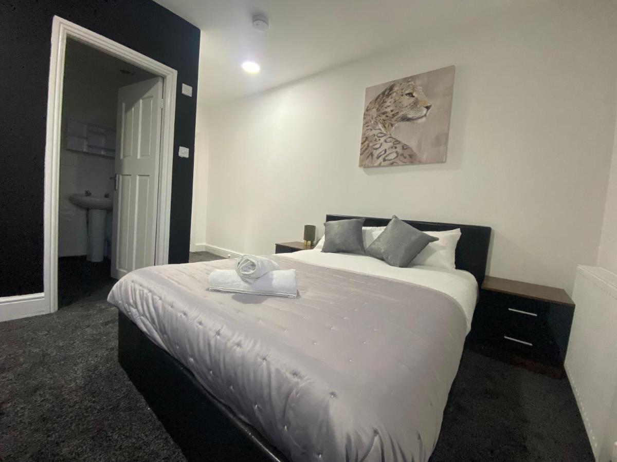 Hotel Royal Blackburn  Eksteriør billede